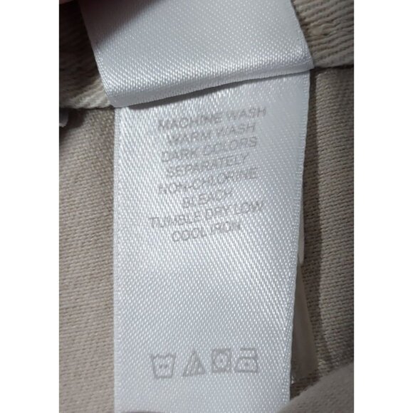 Liz Claiborne Khaki Shorts Golf Size 4 - Picture 12 of 12